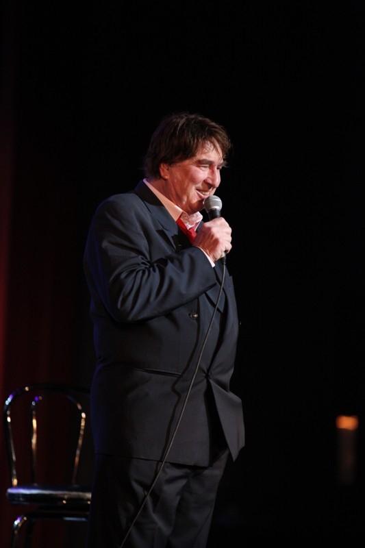 Bernard Sauvat Au Casino Du Liban